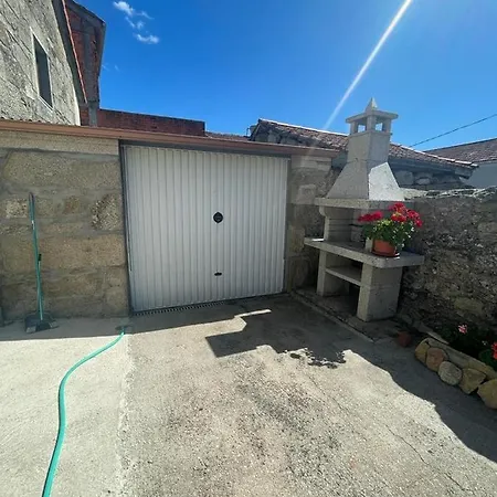 Casa O Castano